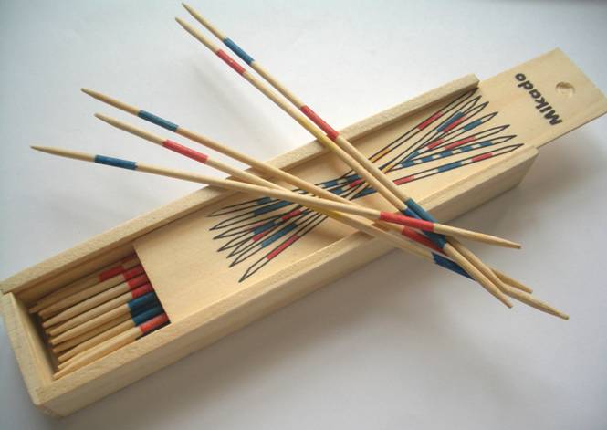 Mikado in Holzbox Mikado in Holzbox